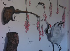 Художественная роспись на стенах в Пскове